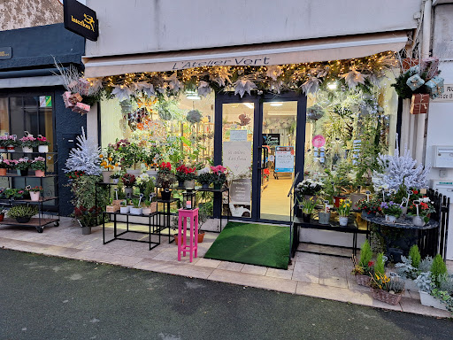 Pour acheter des fleurs à LA TRANCHE SUR MER : L'ATELIER VERT - 85