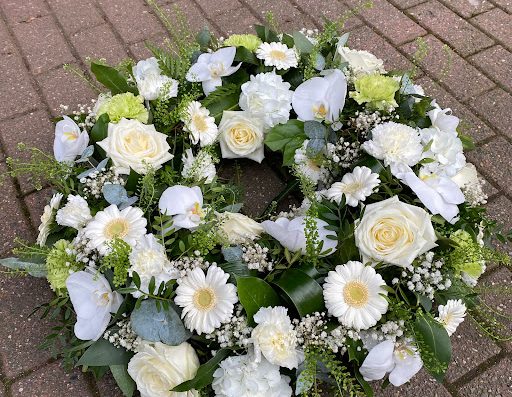 Venez découvrir Croisé Fleurs