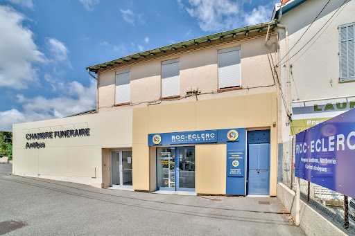 Nos conseillers à Antibes vous reçoivent pour un service en : organisation d'obsèques