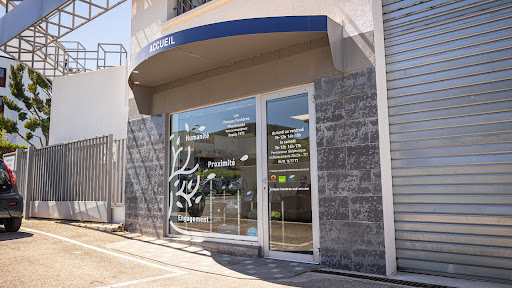 Les pompes funèbres La Maison des Obsèques vous accompagnent dans l'organisation des obsèques à Marseille